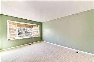 5th image of 3062 Southern Elm Ct
