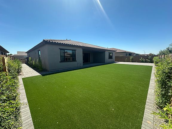5th image of 7306 N 80th Ln