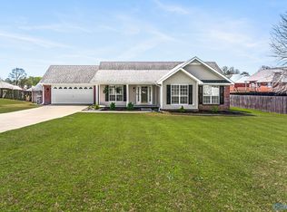 635 Lion Dr, Killen, AL 35645
