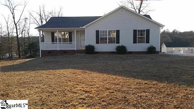 1st image of 136 Beaver Creek Dr