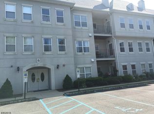609 Brittany Dr #609, Wayne, NJ 07470