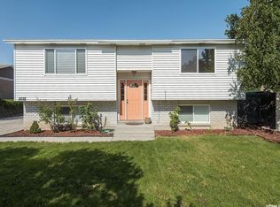 5528 S Conestoga Cir, Kearns, UT 84118