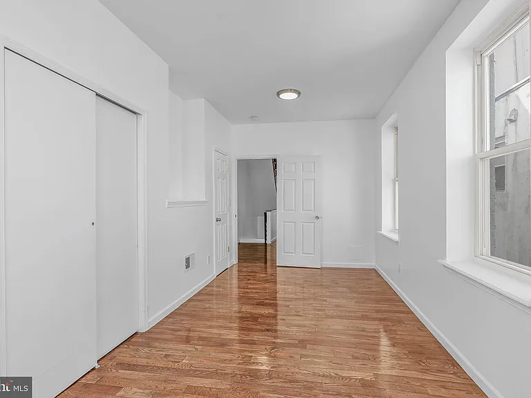1719 S 18th St — Photo 21