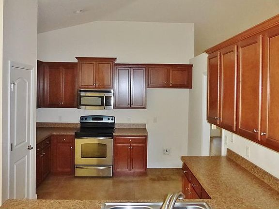 3rd image of 11011 Running Pine Dr
