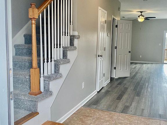 4th image of 112 Marbella Cir