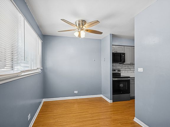 5th image of 7201 W Wellington Ave APT D1