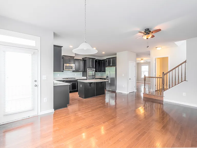33 Shepherds Hook Way — Photo 18