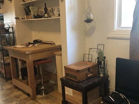 2nd image of 2121 46th Ave APT 2