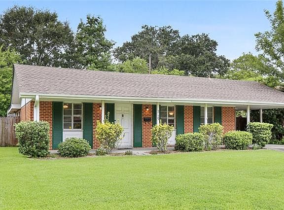 2nd image of 2729 Somerset Dr