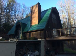 175 Campsite Rd, Mount Nebo, WV 26679