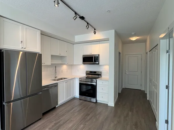 15735 85th Ave, Surrey, BC