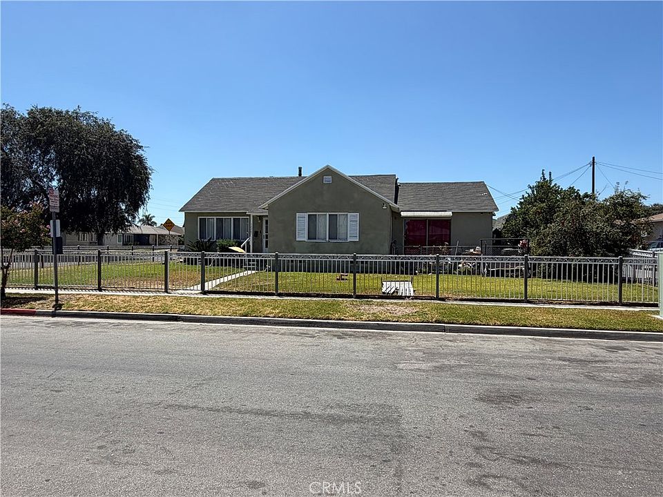 1st image of 12227 Bandera St