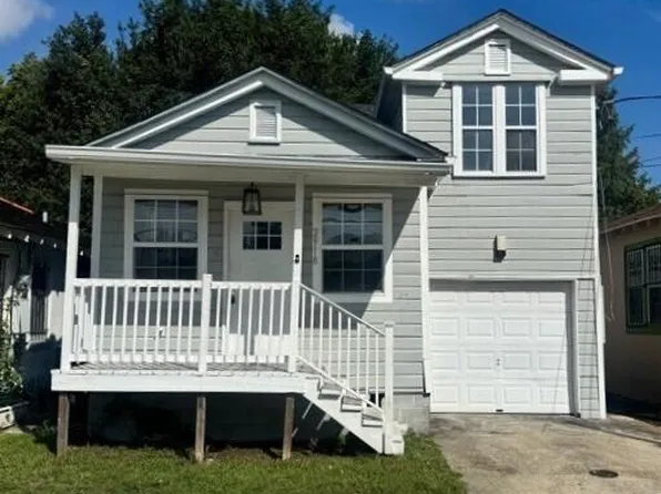 2918 College Ct, New Orleans, LA 70125