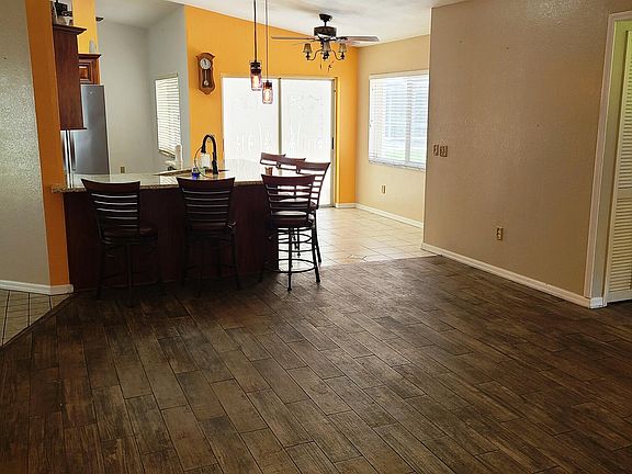 5th image of 5 Oak Brook Dr