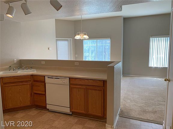 4th image of 9303 Gilcrease Ave Unit 2166