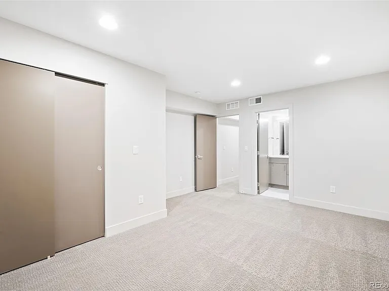 1331 Yates St — Photo 20