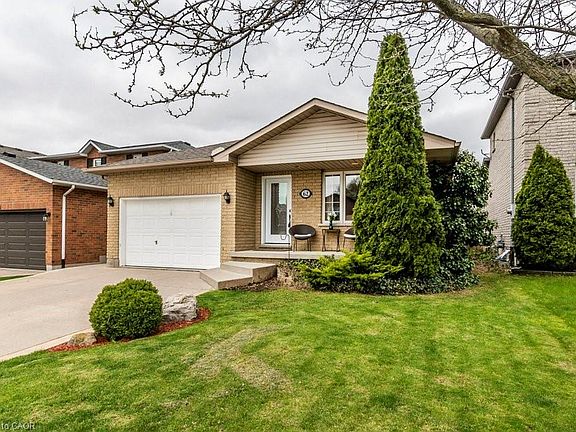 3rd image of 62 Spadara Dr
