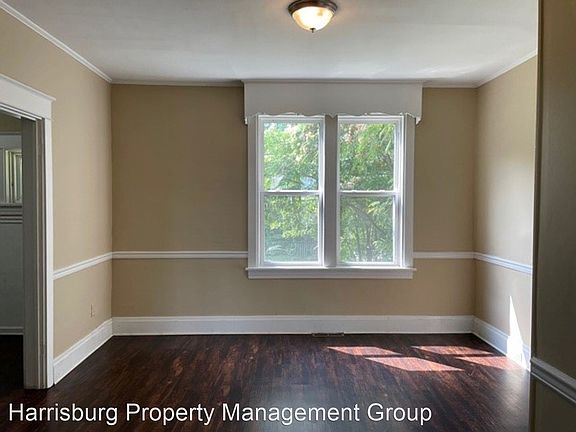 4th image of 2211 Boas St