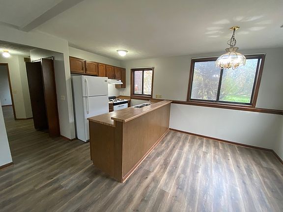 5th image of 4733 Circle Shore Dr SE #4733