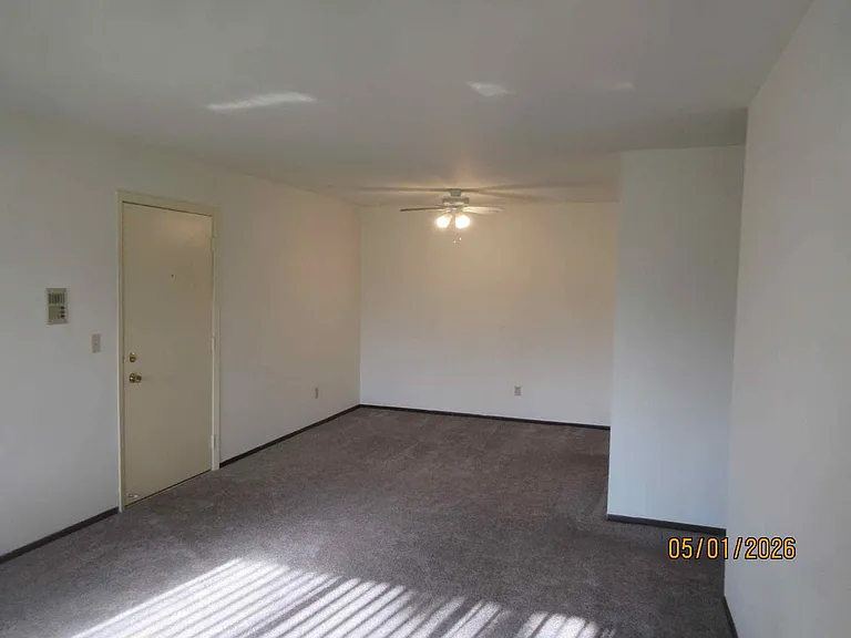 N111W15780 Vienna Ct #21 — Photo 7