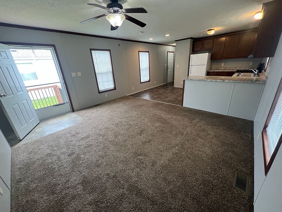 2nd image of 8467 Killy Ct #43