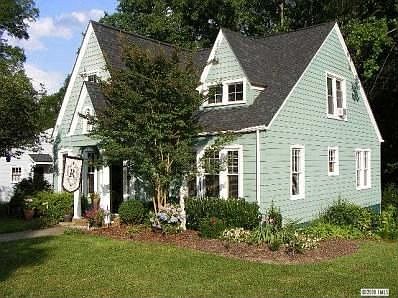 1st image of 1424 McArver St