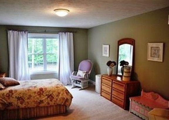 3rd image of 18295 Hearthstone Ln