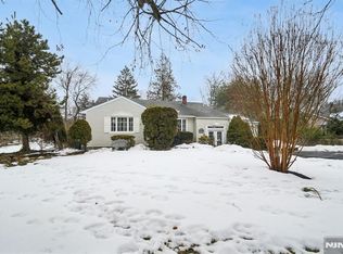 199 Honeysuckle Dr, Township Of Washington, NJ 07676