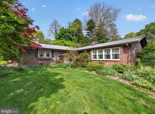 1 Upton Ln, Yardley, PA 19067