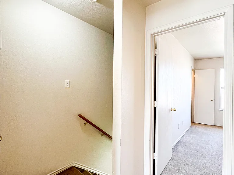 308 Creek St #A — Photo 14