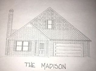 129 Brookstone Dr, Carrollton, GA 30116