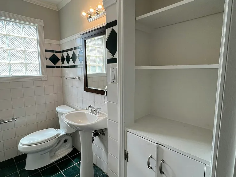 1313 Casa Vale Dr — Photo 23