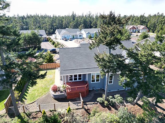 5th image of 88097 Lake Point Dr
