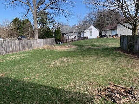 3rd image of 7736 Kiowa Way