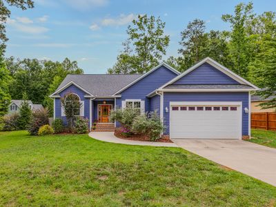 319 Ashwick Dr, Efland, NC, 27243