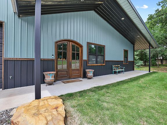 5th image of 1900 County Road 1535