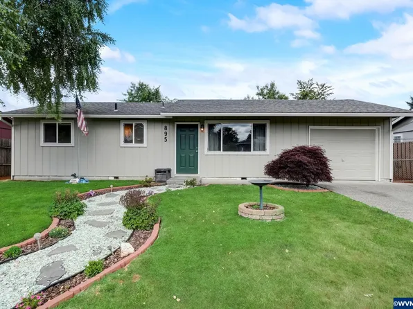 895 N 7th St, Aumsville, OR 97325