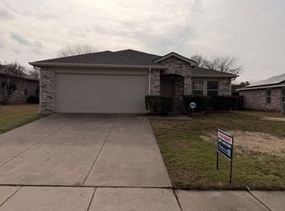 8405 Early Dawn Trl, Denton, TX 76210