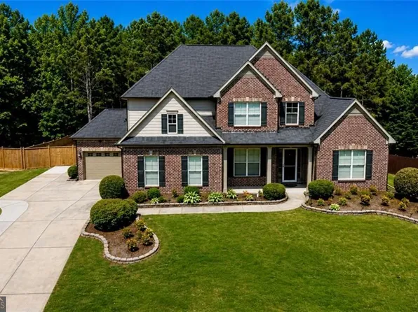 1398 Mill Pointe Ct, Lawrenceville, GA 30043