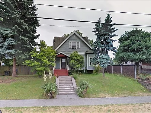 620-622 NE Ainsworth St #620 Photo 1