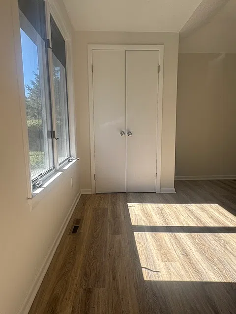 Two Bedroom Townhouse in Stillmeadow Court — Photo 2