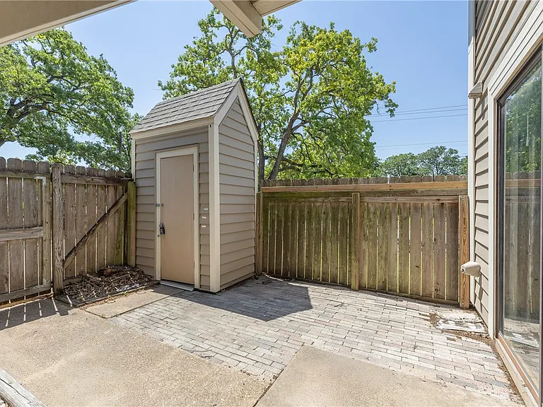 2101 Barak Ln #17 — Photo 19
