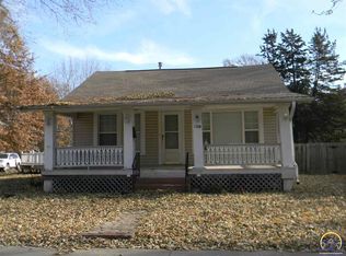 1604 SW Medford Ave, Topeka, KS 66604