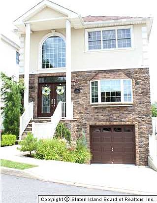 1st image of 19 Opal Ln