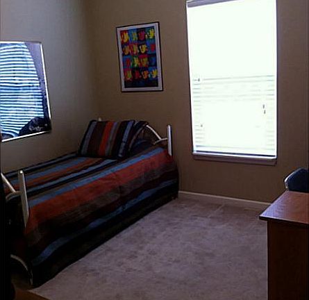5th image of 2928 N Stillcrest Ln