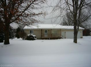 3368 Sunset Dr, Muskegon, MI 49444