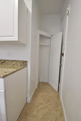 Rented by (Legacy) NY Quality Living Uptown | media 7