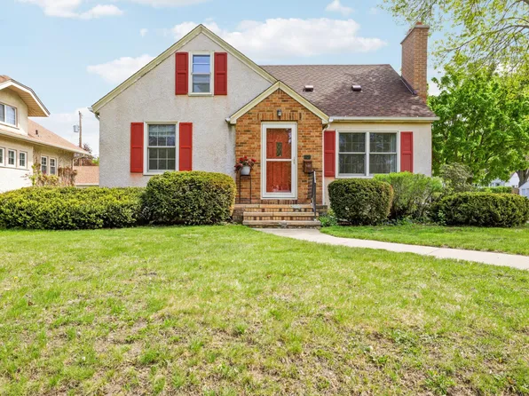4200 Beard Ave N, Robbinsdale, MN 55422
