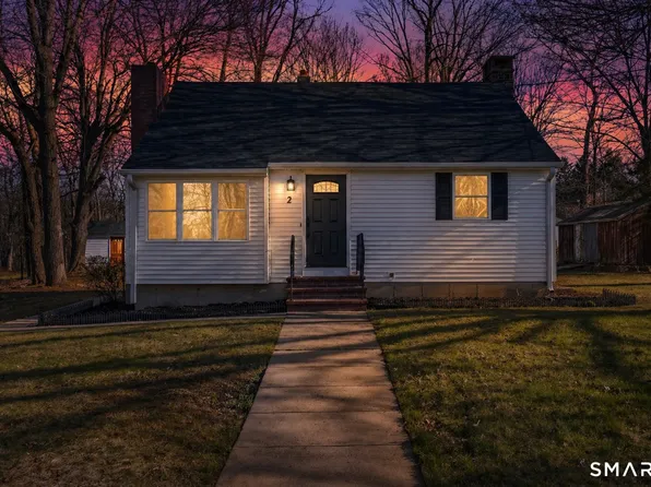 2 Burr Hill Terrace, North Branford, CT 06471