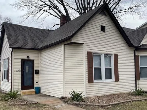 102 E Jefferson St, O'Fallon, IL 62269